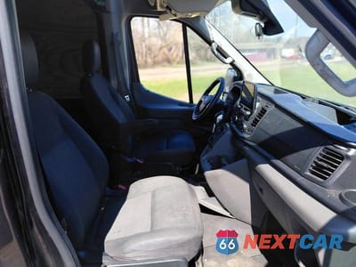 Piąte zdjęcie samochodu w środku: 2020 FORD TRANSIT T-350 HD VIN:1FBVU4XG1LKA67966 - miniatura