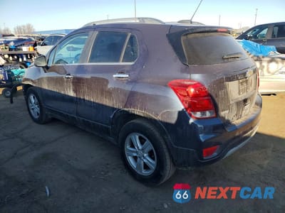 Drugie zdjęcie samochodu z przodu: 2019 CHEVROLET TRAX 1LT VIN:3GNCJLSB0KL198974 - miniatura