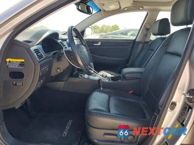 Zdjęcie 7 z 13 samochodu: 2012 HYUNDAI GENESIS 3.8L V6 VIN:KMHGC4DD1CU200811 - miniatura
