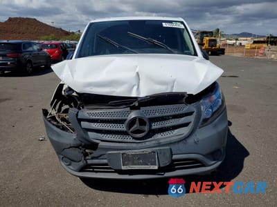 Piąte zdjęcie samochodu w środku: 2020 MERCEDES BENZ METRIS DELIVERY VAN VIN:WD3PG3EA6L3671943 - miniatura