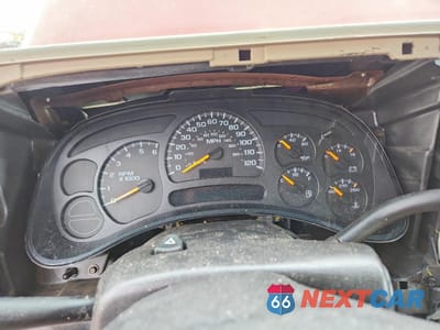 Zdjęcie 9 z 13 samochodu: 2003 CHEVROLET SUBURBAN K1500 VIN:1GNFK16Z33J159598 - miniatura