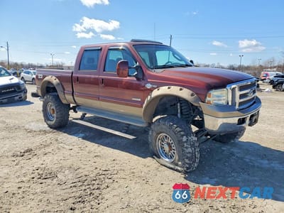 Czwarte zdjęcie samochodu z boku: 2005 FORD F250 SUPER DUTY VIN:1FTSW21P35EB64206 - miniatura