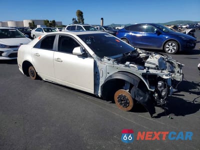 Czwarte zdjęcie samochodu z boku: 2010 CADILLAC CTS-V VIN:1G6DV5EP0A0137756 - miniatura