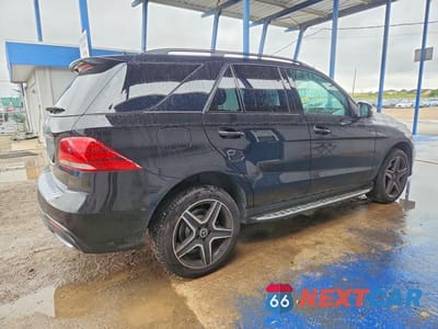 Trzecie zdjęcie samochodu z tyłu: 2018 MERCEDES-BENZ GLE 350 VIN:4JGDA5JB1JB139289 - miniatura