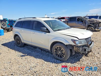 Czwarte zdjęcie samochodu z boku: 2018 DODGE JOURNEY SE VIN:3C4PDCAB5JT519800 - miniatura
