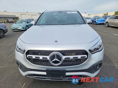 Piąte zdjęcie samochodu w środku: 2021 MERCEDES-BENZ GLA 250 4MATIC VIN:W1N4N4HBXMJ251214 - miniatura