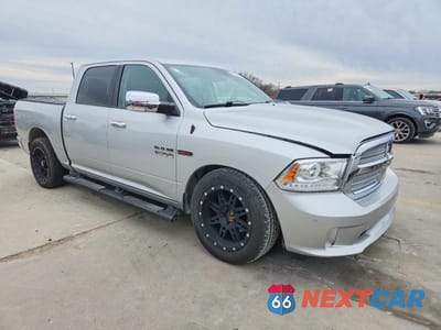 Czwarte zdjęcie samochodu z boku: 2015 RAM 1500 LONGHORN VIN:1C6RR7PM8FS556267 - miniatura
