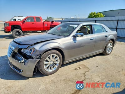 2012 CHRYSLER 300 LIMITED 2C3CCACG5CH186075 - główne zdjęcie licytacji z USA - miniatura