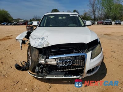 Piąte zdjęcie samochodu w środku: 2010 AUDI Q5 PREMIUM PLUS VIN:WA1LKAFP1AA022581 - miniatura