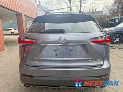Zdjęcie 12 z 13 samochodu: 2017 LEXUS NX 200T BASE VIN:JTJBARBZ0H2112560 - miniatura