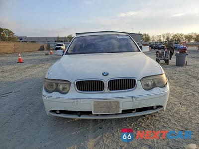 Piąte zdjęcie samochodu w środku: 2003 BMW 745 LI VIN:WBAGN63463DR11803 - miniatura
