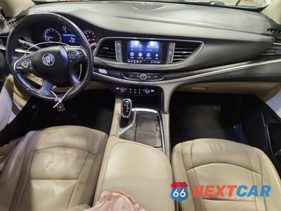 Zdjęcie 8 z 13 samochodu: 2020 BUICK ENCLAVE ESSENCE VIN:5GAEVAKW1LJ205986 - miniatura
