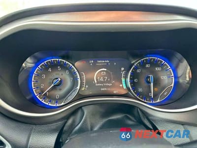 Zdjęcie 8 z 10 samochodu: 2024 CHRYSLER PACIFICA TOURING L VIN:2C4RC1BGXRR116274 - miniatura