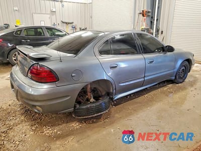 Trzecie zdjęcie samochodu z tyłu: 2005 PONTIAC GRAND AM SE VIN:1G2NE52E05M210289 - miniatura