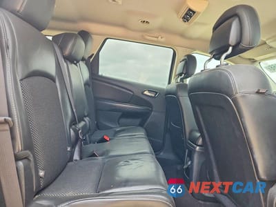 Zdjęcie 11 z 13 samochodu: 2016 DODGE JOURNEY VIN:3C4PDCGB3GT131884 - miniatura