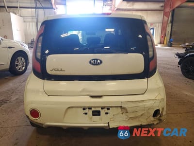Zdjęcie 6 z 12 samochodu: 2018 KIA SOUL + VIN:KNDJP3A58J7904523 - miniatura