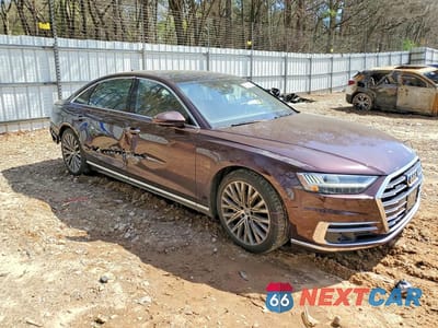 Czwarte zdjęcie samochodu z boku: 2019 AUDI A8 L VIN:WAU8DAF88KN017433 - miniatura