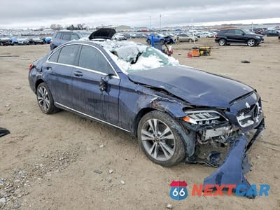 Czwarte zdjęcie samochodu z boku: 2020 MERCEDES-BENZ C 300 4MATIC VIN:W1KWF8EB8LR603690 - miniatura