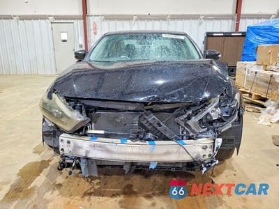 Piąte zdjęcie samochodu w środku: 2016 NISSAN MAXIMA 3.5 SR VIN:1N4AA6AP6GC389919 - miniatura