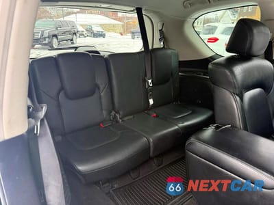 Zdjęcie 9 z 15 samochodu: 2017 INFINITI QX80 BASE VIN:JN8AZ2NE9H9154342 - miniatura