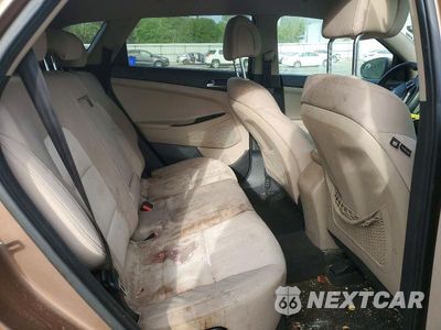 Zdjęcie 11 z 13 samochodu: 2017 HYUNDAI TUCSON SE VIN:KM8J23A43HU341331 - miniatura