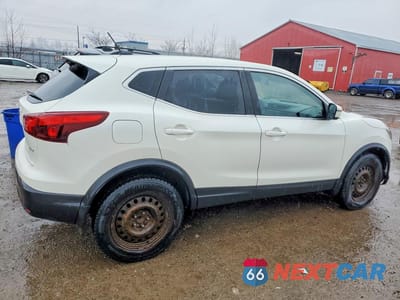 Trzecie zdjęcie samochodu z tyłu: 2019 NISS QASHQAI VIN:JN1BJ1CP8KW215777 - miniatura
