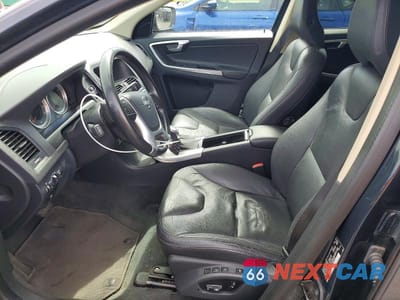 Zdjęcie 7 z 12 samochodu: 2013 VOLVO XC60 T6 VIN:YV4902DZ0D2409084 - miniatura