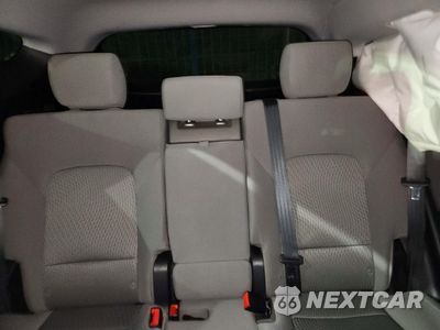 Zdjęcie 10 z 14 samochodu: 2017 HYUNDAI SANTA FE SPORT VIN:5NMZT3LB3HH004200 - miniatura