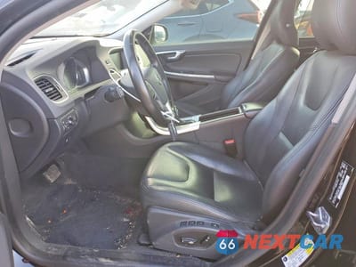 Zdjęcie 7 z 11 samochodu: 2018 VOLVO S60 INSCRIPTION VIN:LYV402TK6JB168272 - miniatura