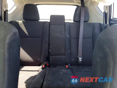 Zdjęcie 10 z 14 samochodu: 2018 TOYOTA RAV4 LE VIN:JTMZFREV4JJ729595 - miniatura
