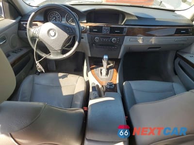 Zdjęcie 8 z 12 samochodu: 2011 BMW 328 I SULEV VIN:WBAPH5G59BNM72979 - miniatura