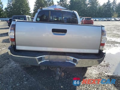 Zdjęcie 6 z 11 samochodu: 2010 TOYOTA TACOMA V6 VIN:3TMLU4EN1AM049915 - miniatura