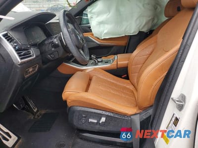 Zdjęcie 7 z 13 samochodu: 2023 BMW X5 VIN:5UXCR4C00P9N80196 - miniatura
