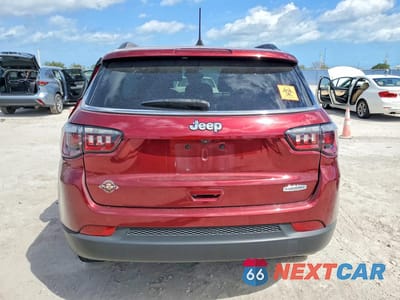 Zdjęcie 6 z 12 samochodu: 2022 JEEP COMPASS LATITUDE VIN:3C4NJCBB6NT119166 - miniatura