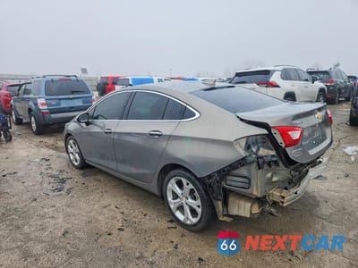 Drugie zdjęcie samochodu z przodu: 2017 CHEVROLET CRUZE PREMIER VIN:1G1BF5SMXH7172553 - miniatura