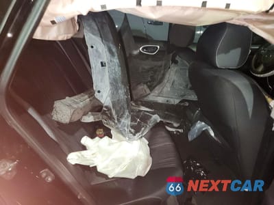 Zdjęcie 11 z 13 samochodu: 2018 NISSAN SENTRA SV VIN:3N1AB7AP9JY260944 - miniatura