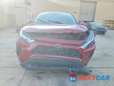 Piąte zdjęcie samochodu w środku: 2022 TOYOTA RAV4 XLE VIN:2T3W1RFV1NW194183 - miniatura