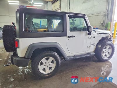 Trzecie zdjęcie samochodu z tyłu: 2014 JEEP WRANGLER SPORT VIN:1C4AJWAG4EL121829 - miniatura
