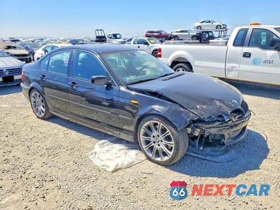 Czwarte zdjęcie samochodu z boku: 2005 BMW 330 I VIN:WBAEV53445KM38807 - miniatura