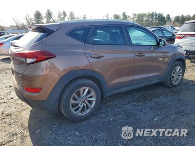 Trzecie zdjęcie samochodu z tyłu: 2016 HYUNDAI TUCSON SE VIN:KM8J3CA45GU138128 - miniatura