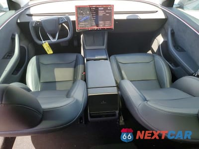 Zdjęcie 8 z 12 samochodu: 2025 TESLA MODEL 3 VIN:5YJ3E1EB0SF996757 - miniatura