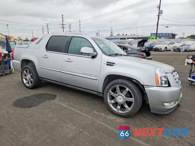 Czwarte zdjęcie samochodu z boku: 2011 CADILLAC ESCALADE EXT PREMIUM VIN:3GYT4NEF3BG326282 - miniatura