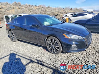 Czwarte zdjęcie samochodu z boku: 2022 NISSAN ALTIMA 2.5 SR VIN:1N4BL4CV9NN309660 - miniatura