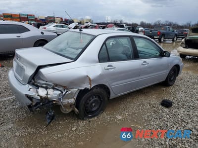 Trzecie zdjęcie samochodu z tyłu: 2004 MITSUBISHI LANCER ES VIN:JA3AJ26E04U050880 - miniatura