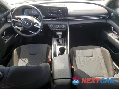 Zdjęcie 8 z 11 samochodu: 2025 HYUNDAI ELANTRA SE VIN:KMHLL4DG2SU036685 - miniatura