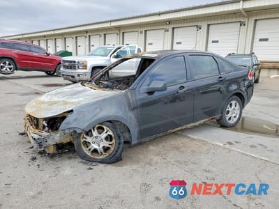 2008 FORD FOCUS SE 1FAHP35NX8W162110 - główne zdjęcie licytacji z USA - miniatura