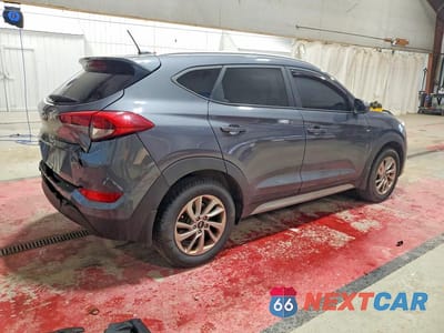 Trzecie zdjęcie samochodu z tyłu: 2017 HYUNDAI TUCSON SE VIN:KM8J3CA40HU585807 - miniatura