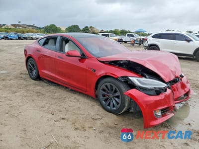 Czwarte zdjęcie samochodu z boku: 2020 TESLA MODEL S VIN:5YJSA1E45LF366906 - miniatura