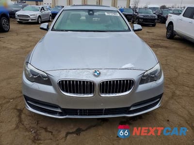 Piąte zdjęcie samochodu w środku: 2014 BMW 528 XI VIN:WBA5A7C56ED614809 - miniatura