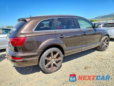 Trzecie zdjęcie samochodu z tyłu: 2011 AUDI Q7 PRESTIGE VIN:WA1VMAFE1BD001733 - miniatura